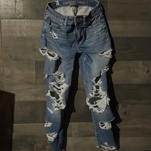 American eagle mom jeans